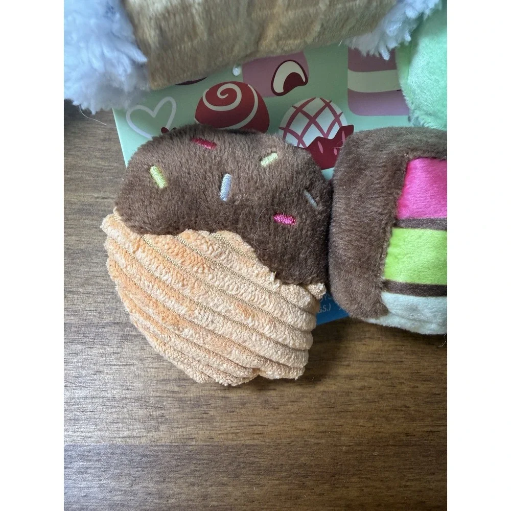 New Bark Box Sweetie Pies Barkery Dog Toys Valentines Day XS-S Dogs 4 Pieces